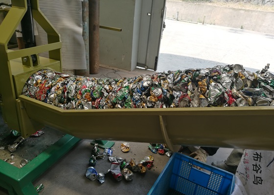 bloques de latas de aluminio compactadas y deshidratadas