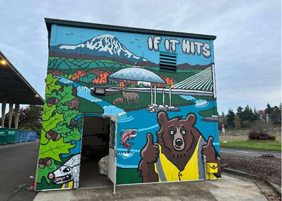 caseta de reciclaje decorada