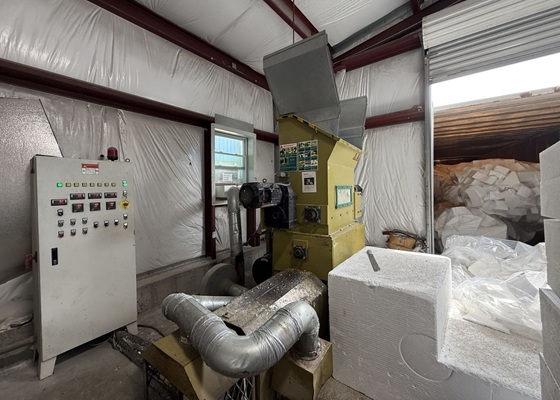 compactadora de corcho blanco