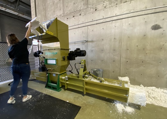 compactadora de EPS Apolo Serie