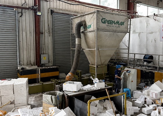 compactadora hidráulica de EPS