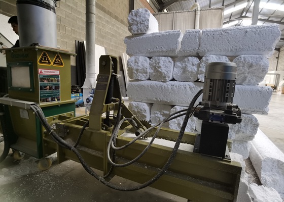 GREENMAX compactadora de porexpán A-C50