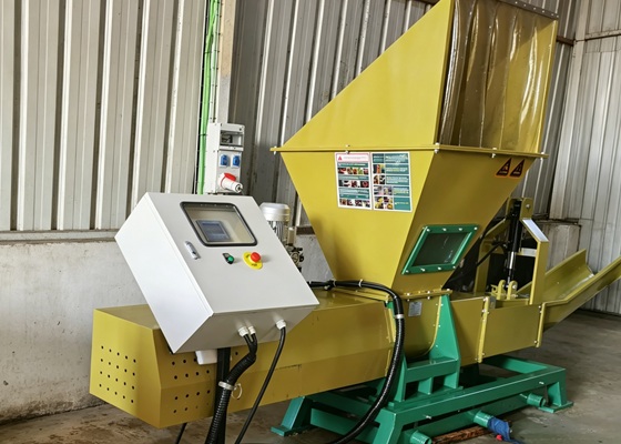 máquina para separar líquido y envase